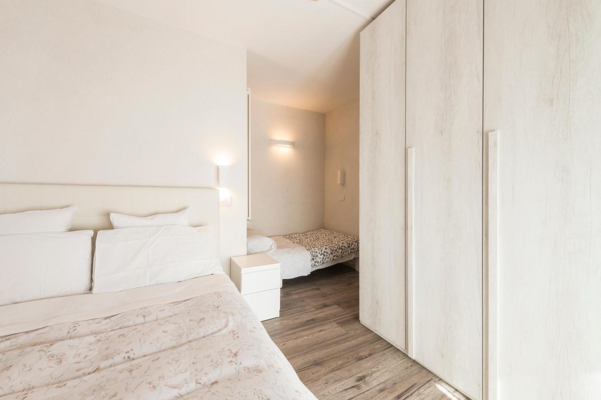 Hotel Vescovi أسياجو المظهر الخارجي الصورة